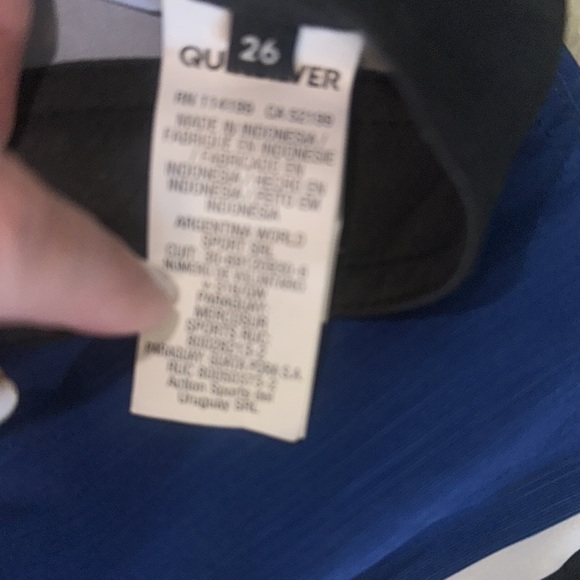 Quicksilver men’s 26 highline, 4way stretch, water repellent, swim short - Picture 4 of 5